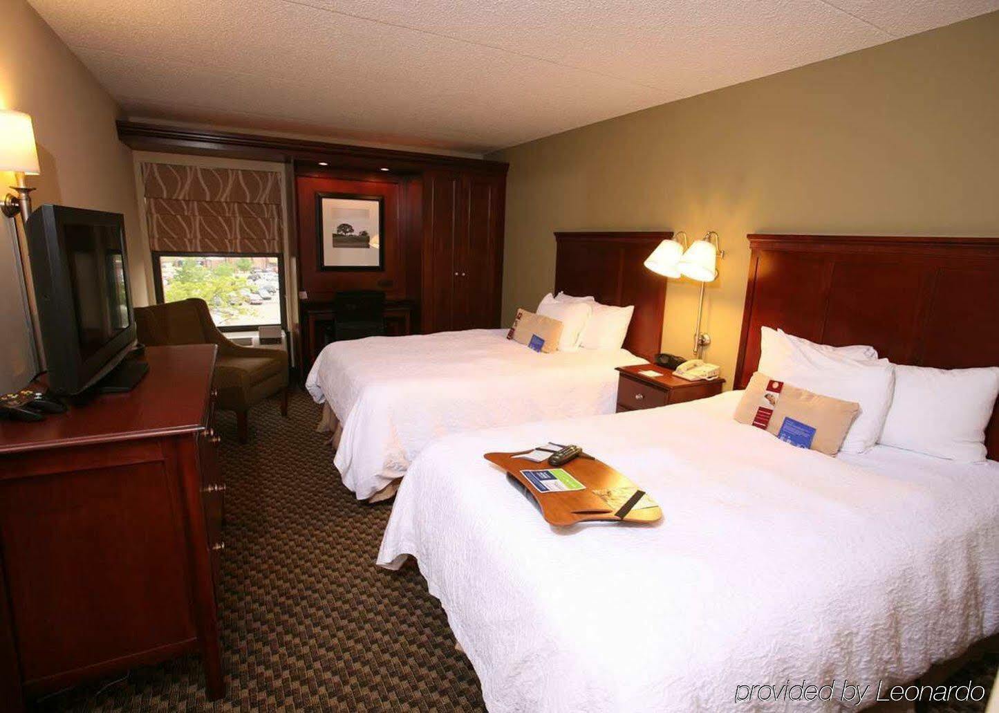 Hampton Inn Detroit Northville Eksteriør billede
